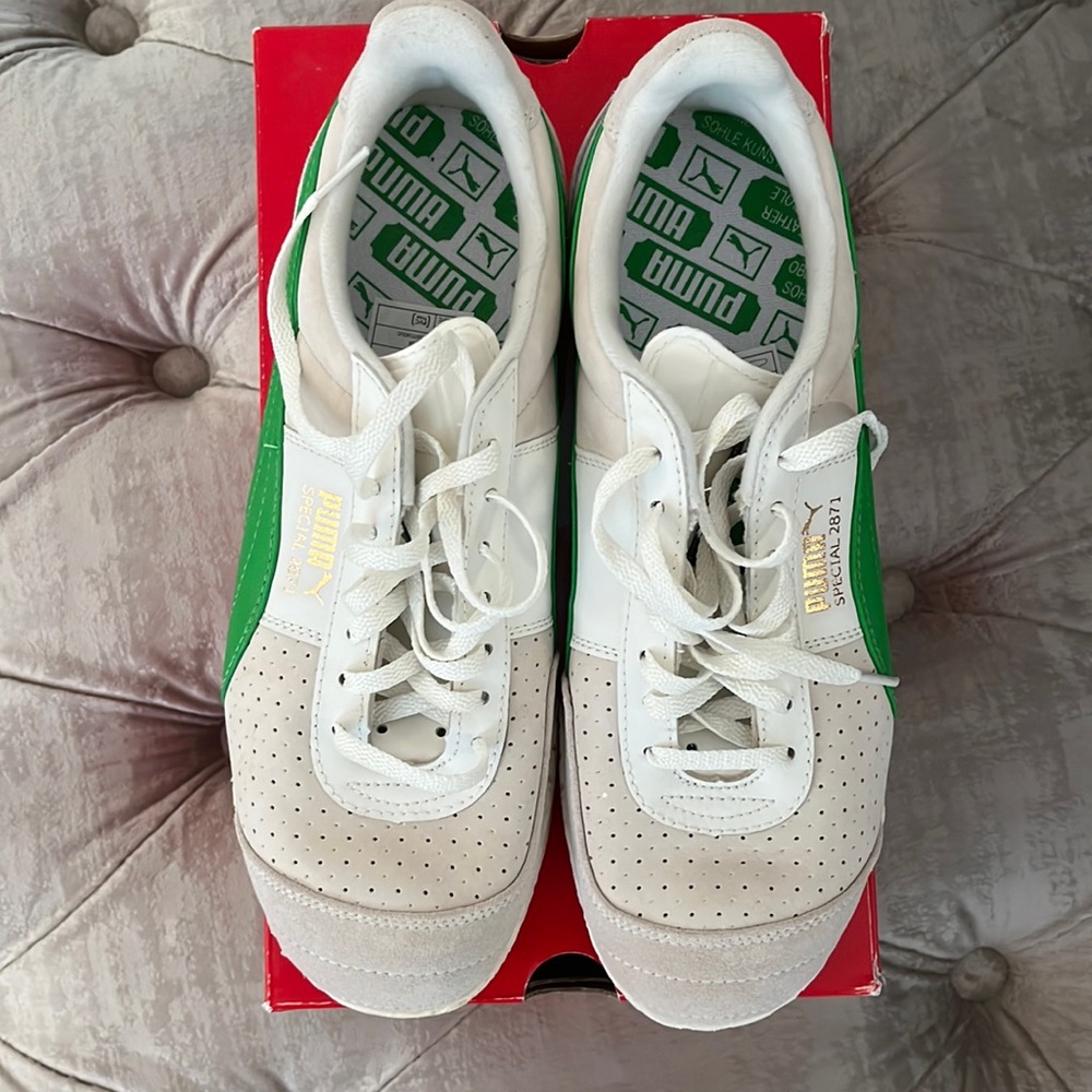 Women’s Puma Sneaker